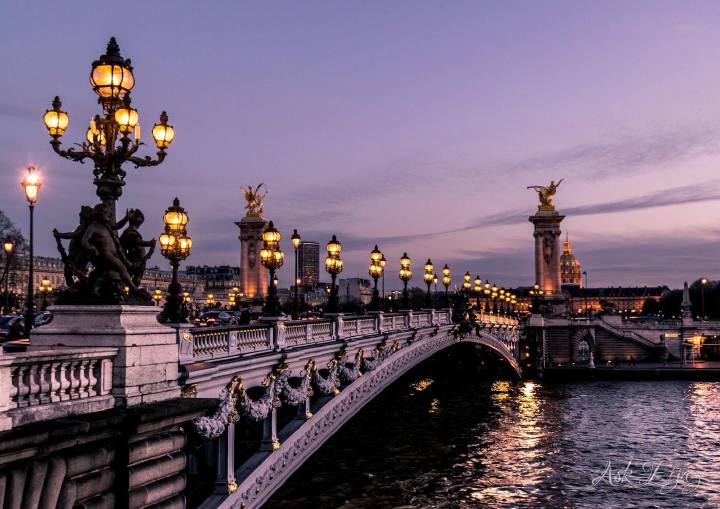 Pont Alexandre III, gilded